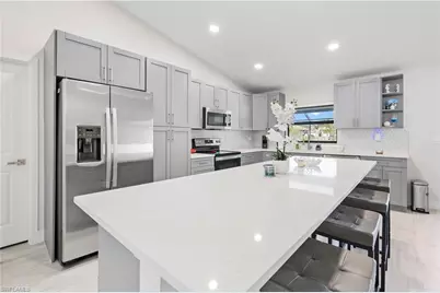 2817 SW 3rd St, Cape Coral, FL 33991 - Photo 15
