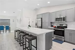 2817 SW 3rd St, Cape Coral, FL 33991 - Photo 17