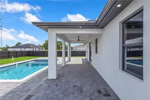 351 SW 24th Pl, Cape Coral, FL 33991 - Photo 21