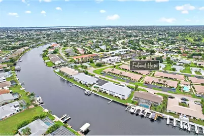 3927 SE 11th Pl #105, Cape Coral, FL 33904 - Photo 5