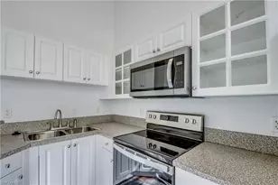 2260 First St, Fort Myers, FL 33901 - Photo 21