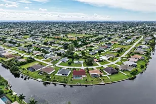 334 SW 28th Terrace, Cape Coral, FL 33914 - Photo 23