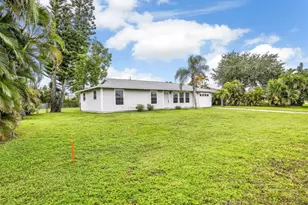 334 SW 28th Terrace, Cape Coral, FL 33914 - Photo 3