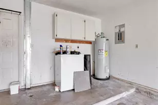 334 SW 28th Terrace, Cape Coral, FL 33914 - Photo 21