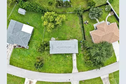 334 SW 28th Ter, Cape Coral, FL 33914 - Photo 27