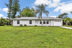 334 SW 28th Terrace, Cape Coral, FL 33914 - Photo 1