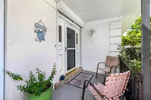 1226 Hazeltine Dr, Fort Myers, FL 33919 - Photo 3