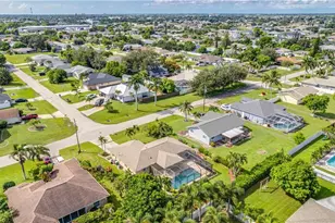 929 SE 6th Terrace, Cape Coral, FL 33990 - Photo 39