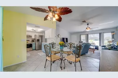 929 SE 6th Ter, Cape Coral, FL 33990 - Photo 7