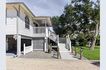 13370 Almond Dr, Fort Myers, FL 33908 - Photo 17