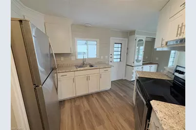 3347 Rainbow Ln, North Fort Myers, FL 33903 - Photo 9