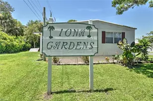 12051 Cypress Dr, Fort Myers, FL 33908 - Photo 21