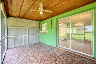 2901 Parkview Dr, Fort Myers, FL 33905 - Photo 17