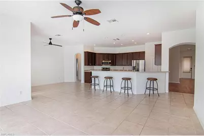 2656 Fairmont Isle Cir, Cape Coral, FL 33991 - Photo 5