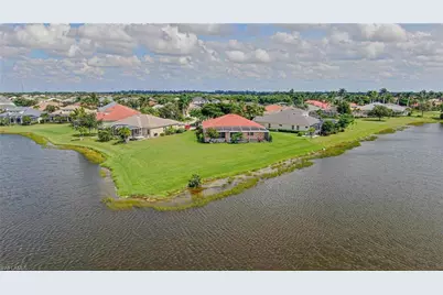 2656 Fairmont Isle Cir, Cape Coral, FL 33991 - Photo 27