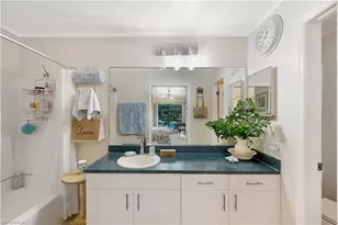 909 SW 31st St, Cape Coral, FL 33914 - Photo 23