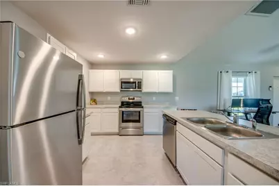 524 NE 16th Ter, Cape Coral, FL 33909 - Photo 19