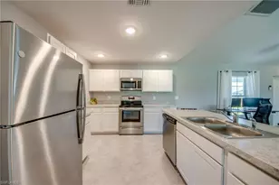 524 NE 16th Terrace, Cape Coral, FL 33909 - Photo 19
