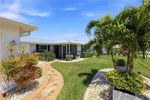 1717 SE 41st St, Cape Coral, FL 33904 - Photo 3