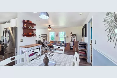 2222 SE 15th St, Cape Coral, FL 33990 - Photo 11