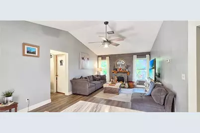 2222 SE 15th St, Cape Coral, FL 33990 - Photo 17