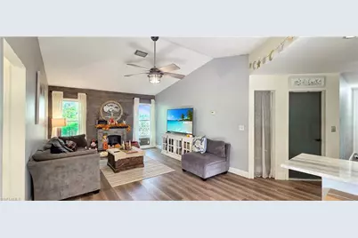 2222 SE 15th St, Cape Coral, FL 33990 - Photo 19