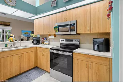 619 Parkdale Blvd, Lehigh Acres, FL 33974 - Photo 11