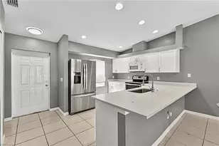 1801/1803 SW Santa Barbara Pl, Cape Coral, FL 33991 - Photo 29