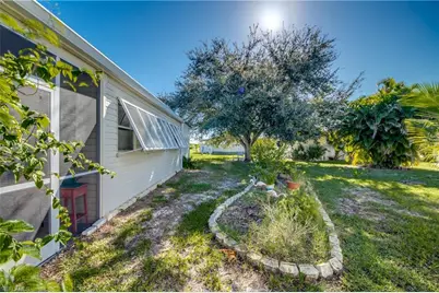 4639 Catfish Ct, Saint James City, FL 33956 - Photo 37