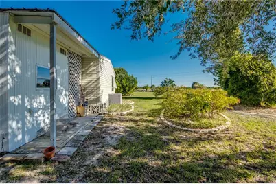 4639 Catfish Ct, Saint James City, FL 33956 - Photo 35