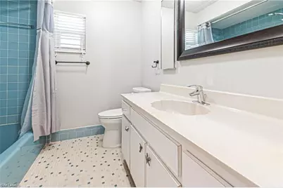 229 SE 29th Ter, Cape Coral, FL 33904 - Photo 17