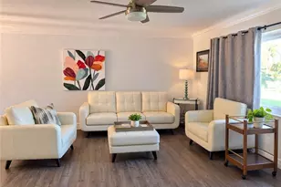 1402 S Larkwood Square, Fort Myers, FL 33919 - Photo 3