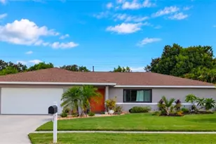 1402 S Larkwood Square, Fort Myers, FL 33919 - Photo 1