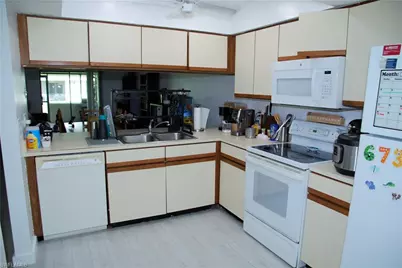 3734 SW 8th Ct #102, Cape Coral, FL 33914 - Photo 5