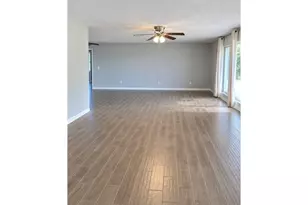1718 NE 7th St, Cape Coral, FL 33909 - Photo 3