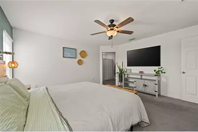 1409 NE 4th Pl, Cape Coral, FL 33909 - Photo 17