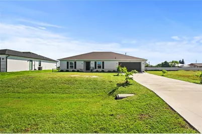 1409 NE 4th Pl, Cape Coral, FL 33909 - Photo 33