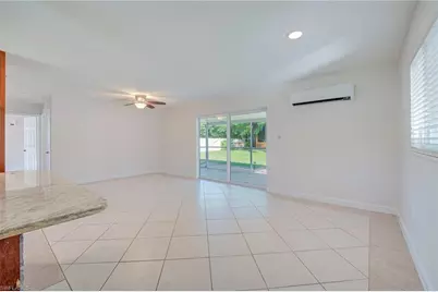 843 Lake McGregor Dr, Fort Myers, FL 33919 - Photo 9
