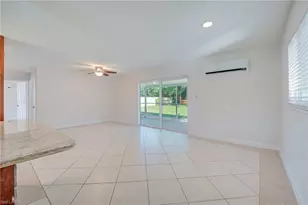 843 Lake McGregor Dr, Fort Myers, FL 33919 - Photo 9