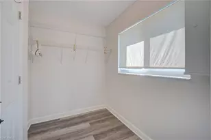 843 Lake McGregor Dr, Fort Myers, FL 33919 - Photo 17