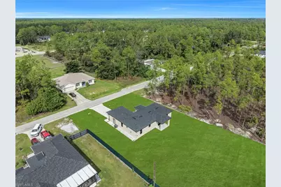 1306 Broadway Ave, Lehigh Acres, FL 33972 - Photo 39