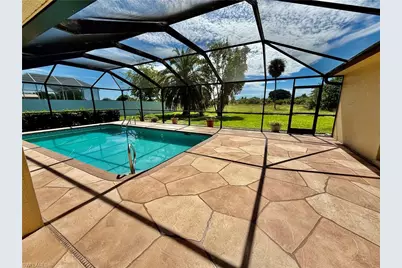 738 Milwaukee Blvd, Lehigh Acres, FL 33974 - Photo 9