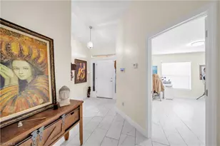 1211 NW 27th Pl, Cape Coral, FL 33993 - Photo 5