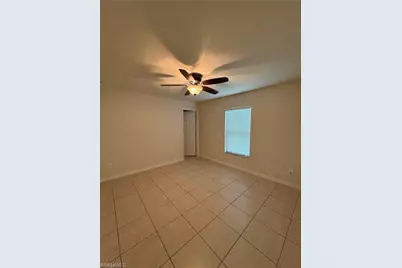 1422 SW 47th Ter, Cape Coral, FL 33914 - Photo 9