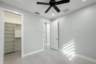2535 SW 5th Ave, Cape Coral, FL 33914 - Photo 27