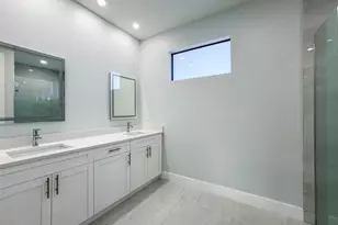2535 SW 5th Ave, Cape Coral, FL 33914 - Photo 23