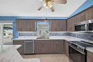 240 SE 28th Terrace, Cape Coral, FL 33904 - Photo 9