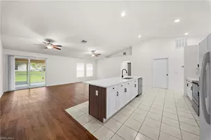 2813 34th St W, Lehigh Acres, FL 33971 - Photo 7