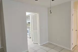 3815 SE 15th Pl, Cape Coral, FL 33904 - Photo 5