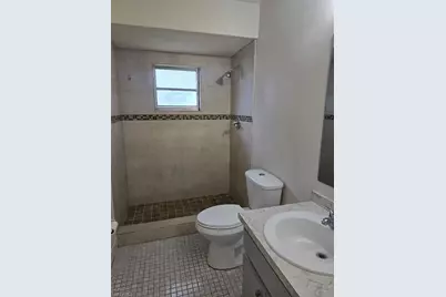 3815 SE 15th Pl #2, Cape Coral, FL 33904 - Photo 19